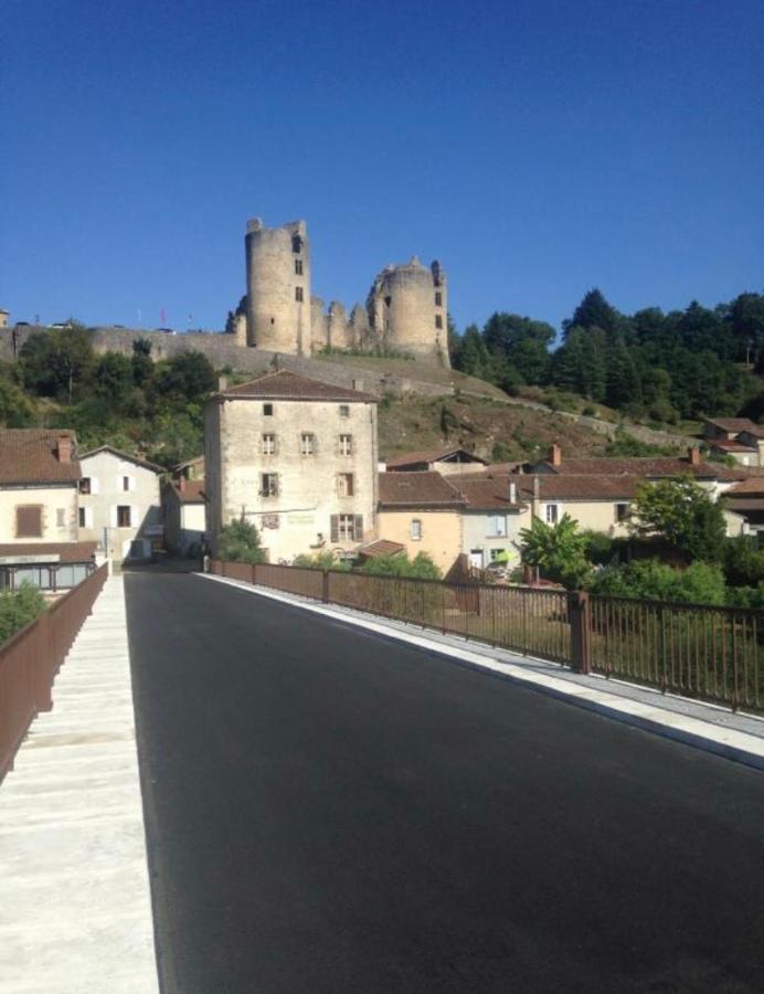 Gite Des Lavandes Oradour-Fanais Bagian luar foto