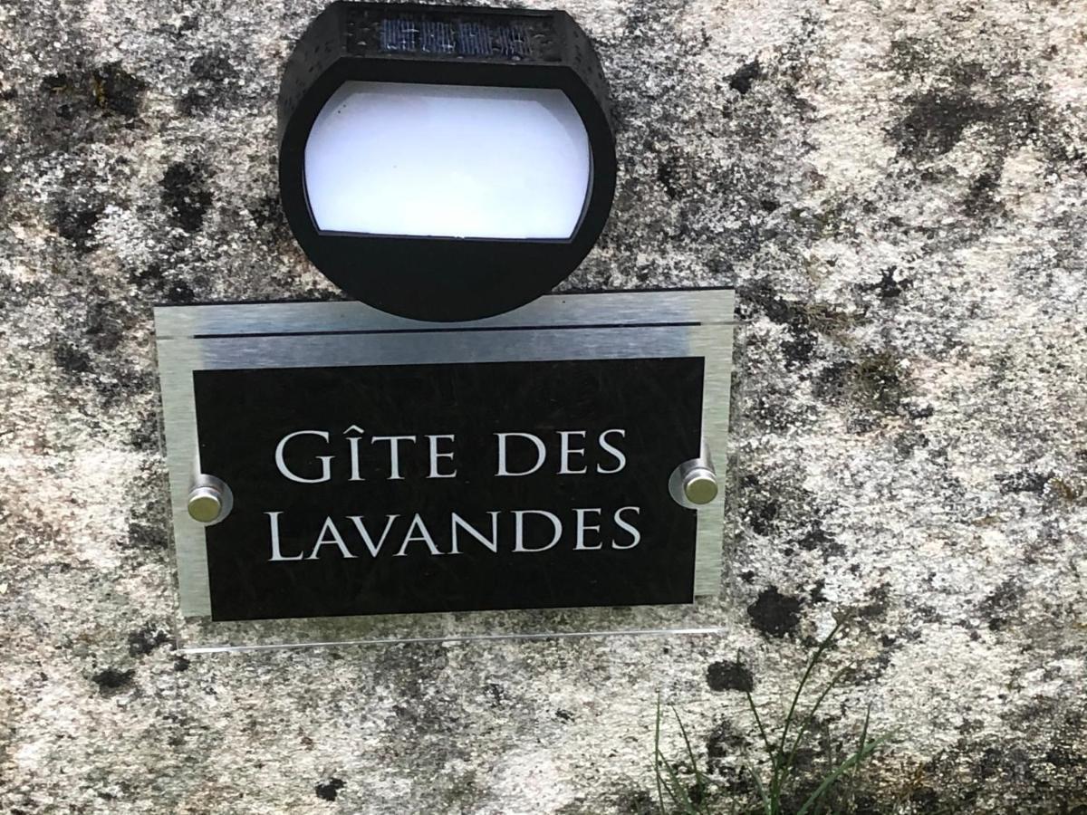 Gite Des Lavandes Oradour-Fanais Bagian luar foto