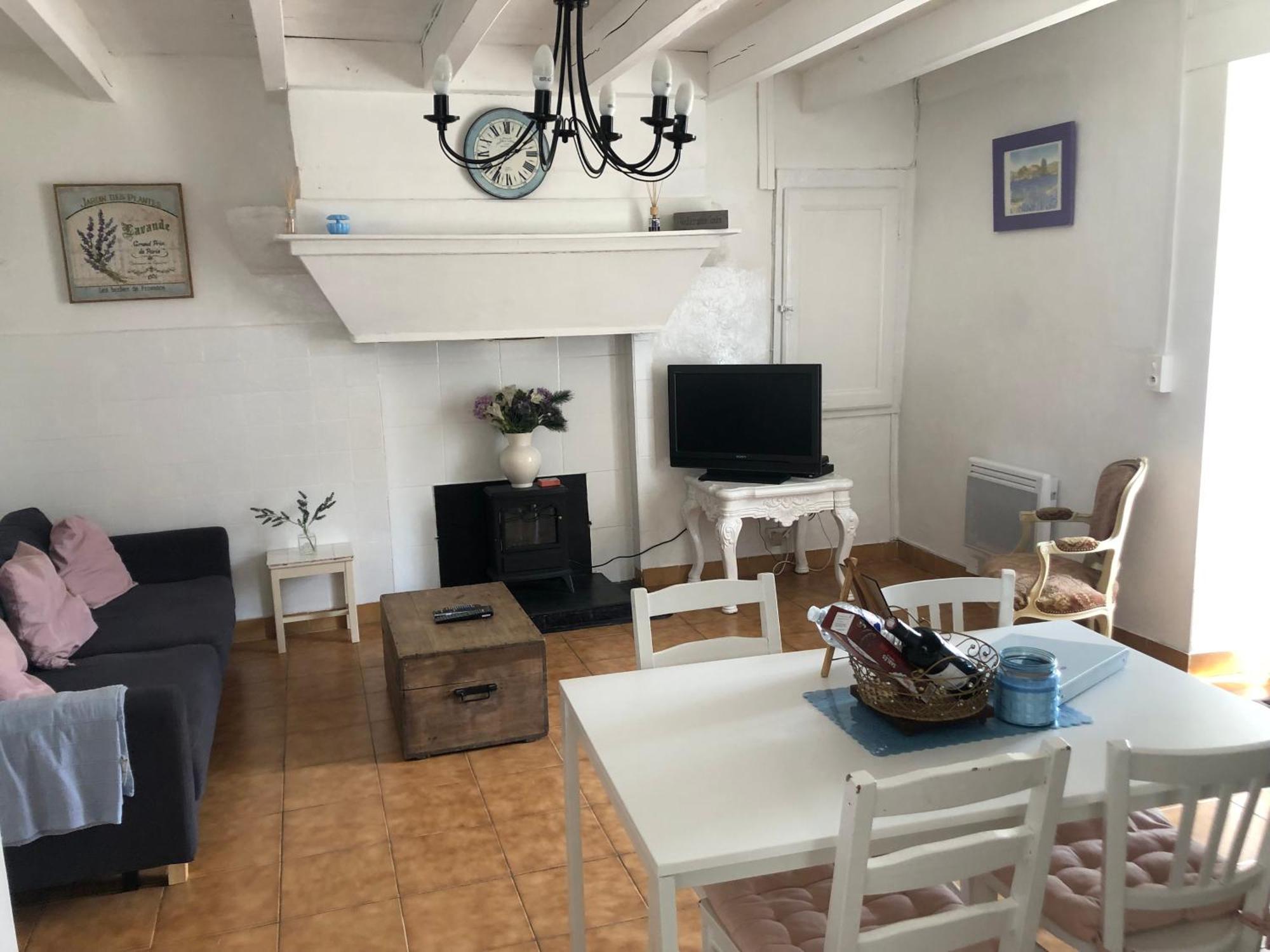 Gite Des Lavandes Oradour-Fanais Bagian luar foto